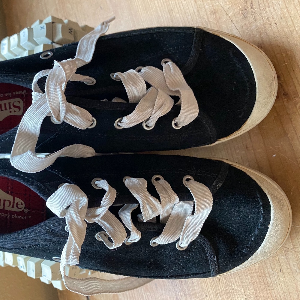 SIMPLE Brand old school sneakers